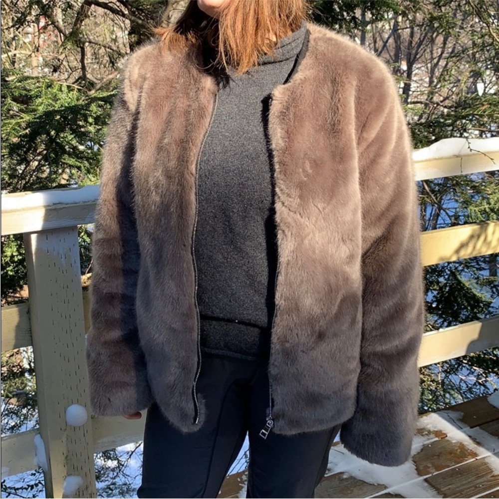 📌 Urbancode london Faux Fur Teddy Bear Jacket